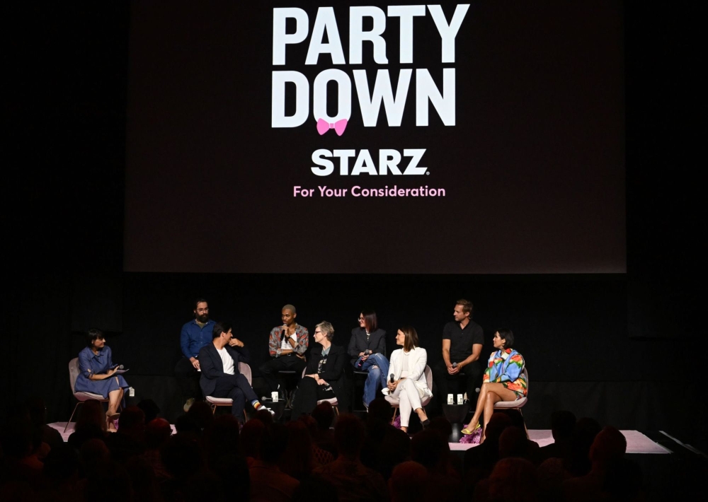 Click to view full size image
==============
June-03-_Party_Down-Season-3-FYC-Event-Q-and-E-04.jpg June-03-_Party_Down-Season-3-FYC-Event-Q-and-E-04.jpg