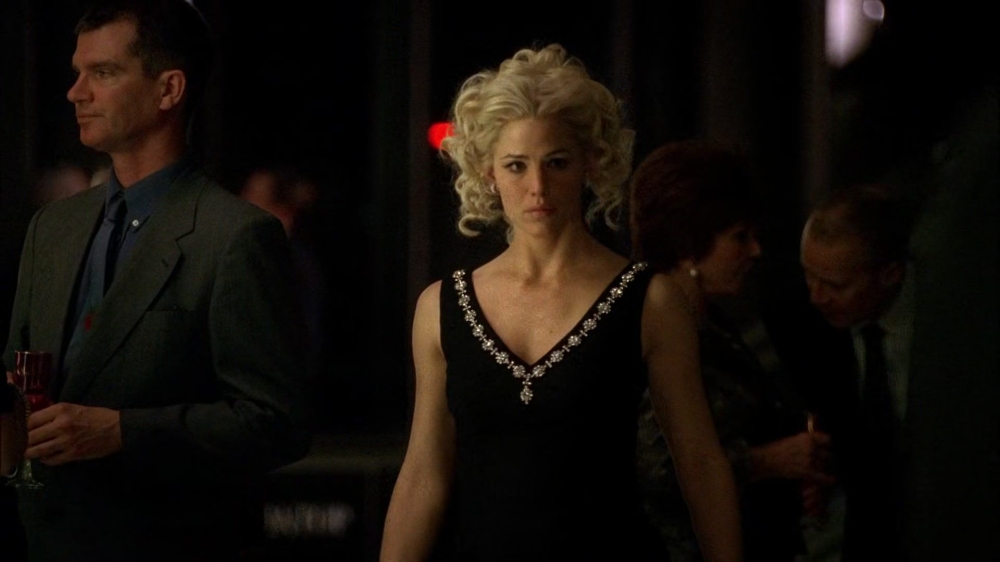 4x12-The-Orphan-039.jpg