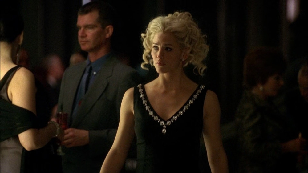 Click to view full size image
==============
4x12-The-Orphan-040.jpg 4x12-The-Orphan-040.jpg