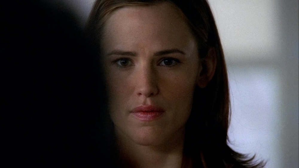 4x15-Pandora-008.jpg