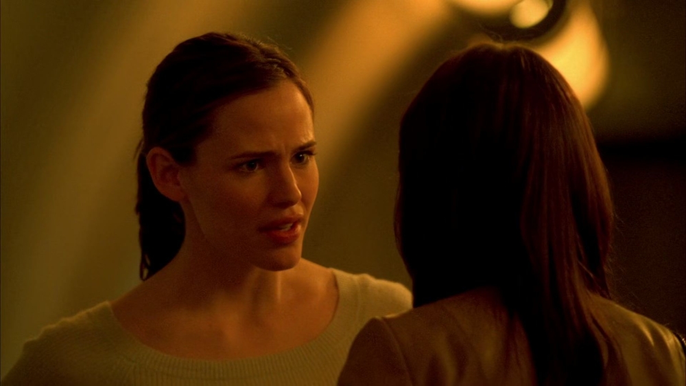 4x15-Pandora-062.jpg