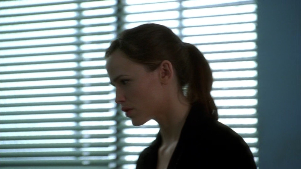 4x15-Pandora-091.jpg