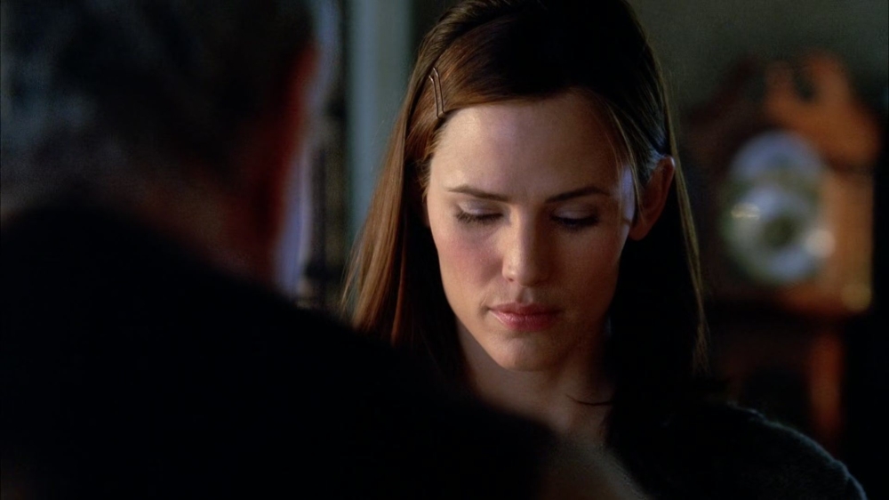 4x15-Pandora-118.jpg