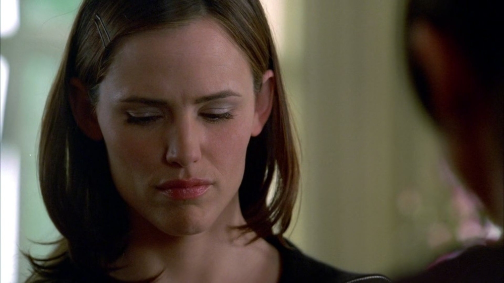 4x15-Pandora-145.jpg