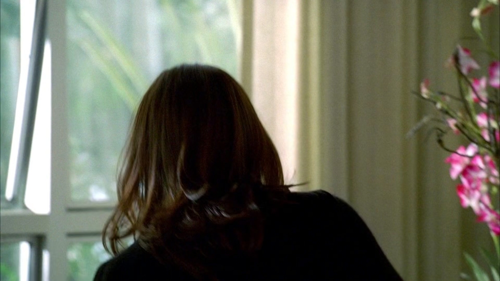 4x15-Pandora-155.jpg