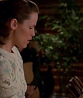 4x15-Pandora-026.jpg