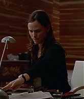 4x15-Pandora-137.jpg
