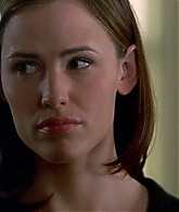 4x15-Pandora-150.jpg