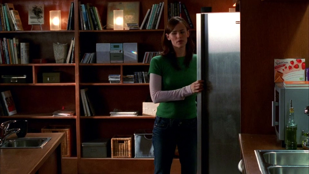 Click to view full size image
==============
4x16-Another-Mister-Sloane-125.jpg 4x16-Another-Mister-Sloane-125.jpg