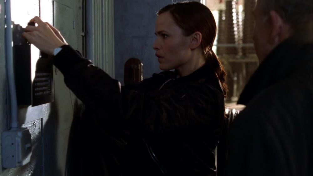 Click to view full size image
==============
4x16-Another-Mister-Sloane-151.jpg 4x16-Another-Mister-Sloane-151.jpg