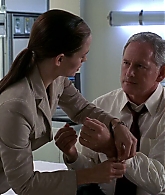 4x19-In-Dreams-014.jpg