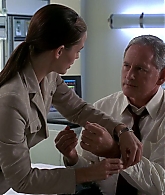 4x19-In-Dreams-015.jpg
