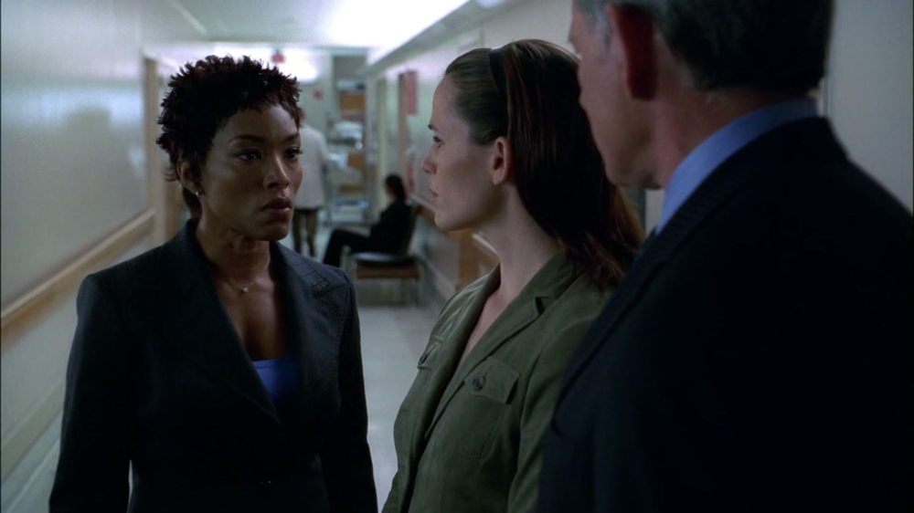 4x20-The-Descent-201.jpg