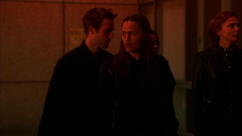 Click to view full size image
==============
4x22-Before-the-Flood-016.jpg 4x22-Before-the-Flood-016.jpg