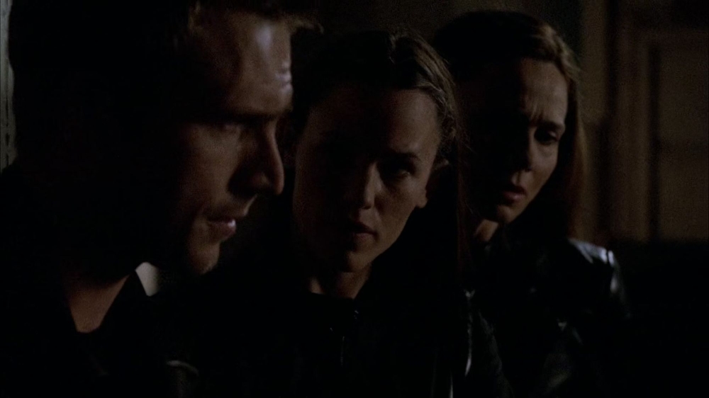 Click to view full size image
==============
4x22-Before-the-Flood-088.jpg 4x22-Before-the-Flood-088.jpg