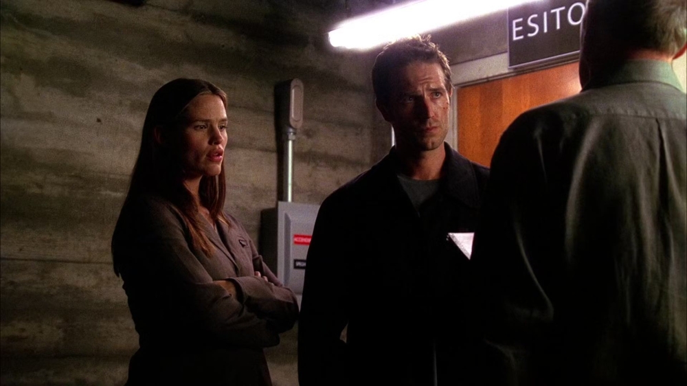 Click to view full size image
==============
5x01-Prophet-Five-231.jpg 5x01-Prophet-Five-231.jpg
