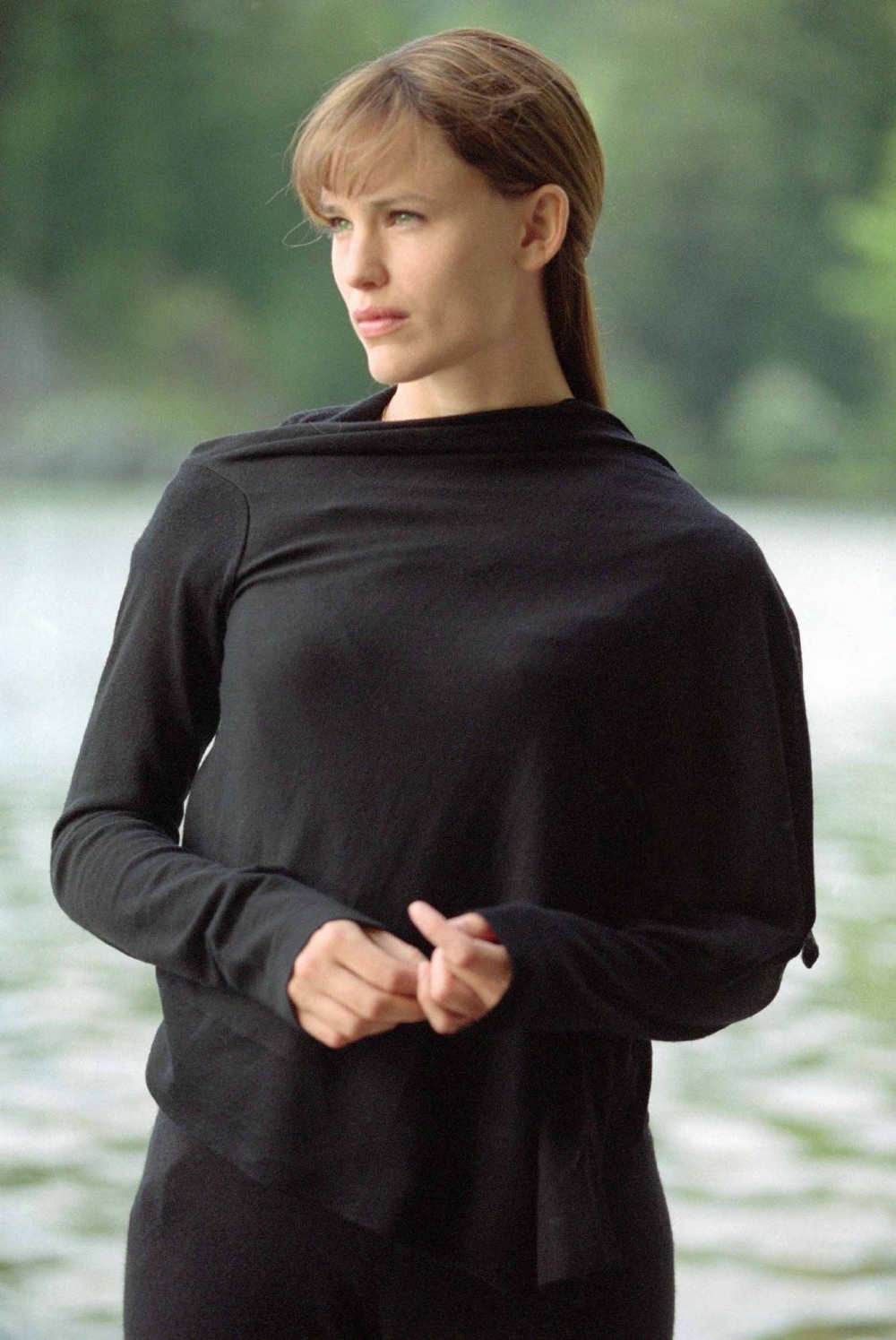 Elektra-Still-002.jpg