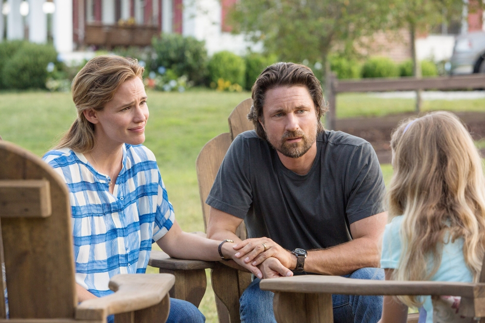 Click to view full size image
==============
Miracles-From-Heaven-Stills-009~0.jpg Miracles-From-Heaven-Stills-009~0.jpg