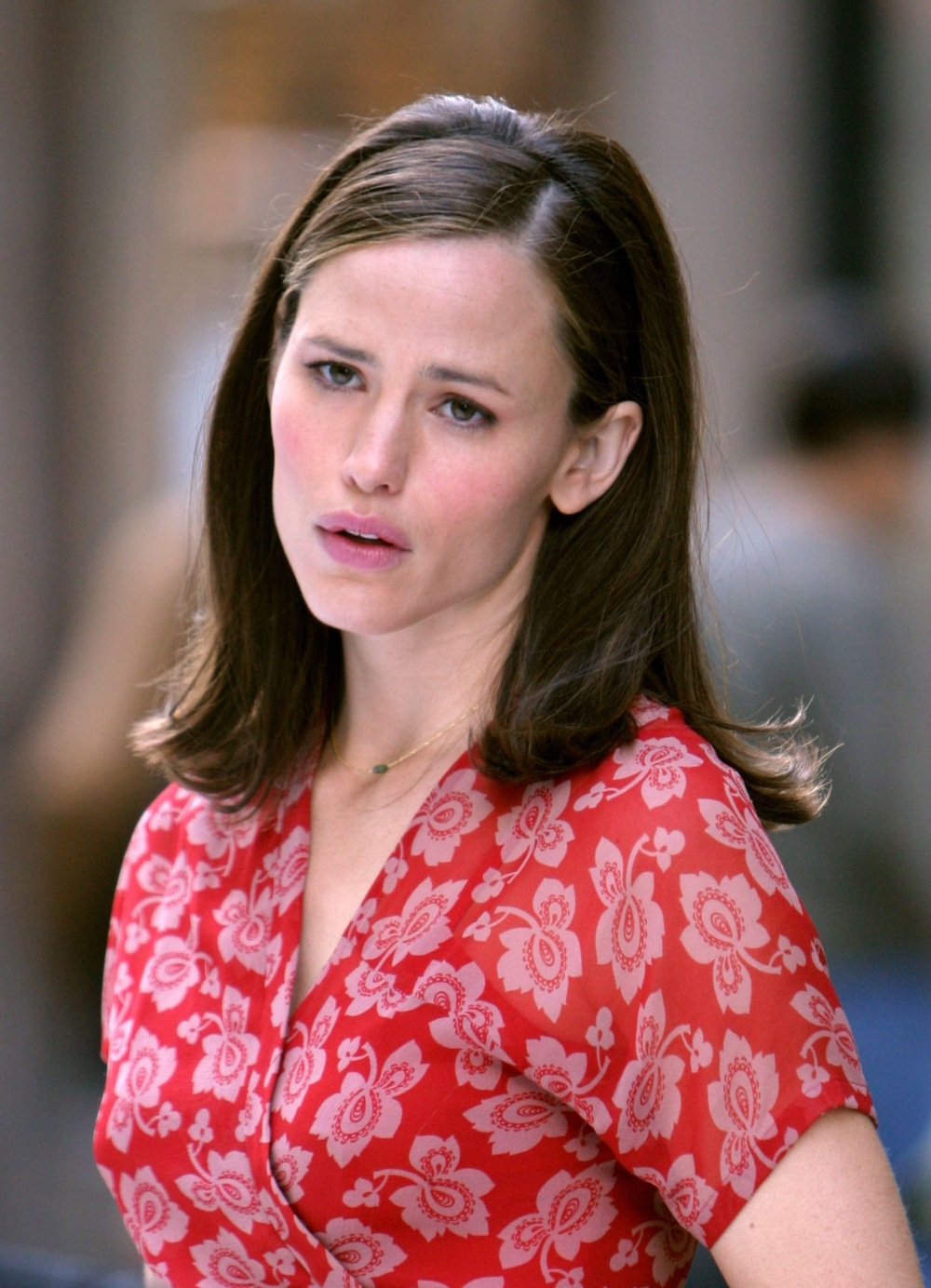 Click to view full size image
==============
On-Set-22-November-Thirteen-Going-on-Thirty-23.jpg On-Set-22-November-Thirteen-Going-on-Thirty-23.jpg