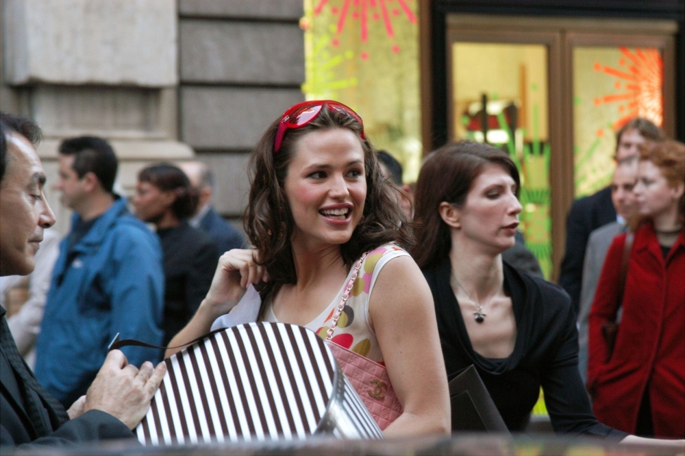 On-Set-22-November-Thirteen-Going-on-Thirty-60.jpg