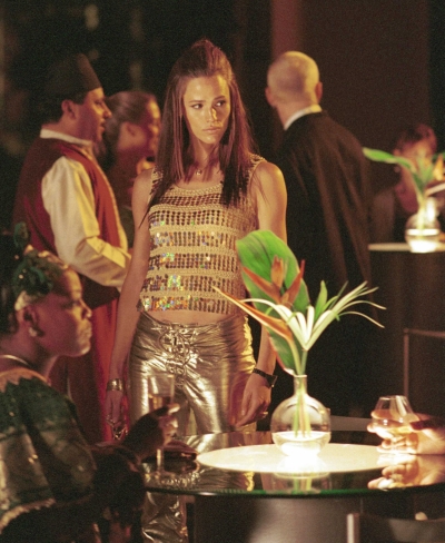 Click to view full size image
==============
Alias_1x04_Stills.jpg Alias_1x04_Stills.jpg