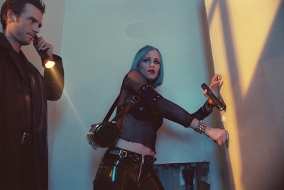 Click to view full size image
==============
Alias_1x22_Stills_28329.jpg Alias_1x22_Stills_28329.jpg