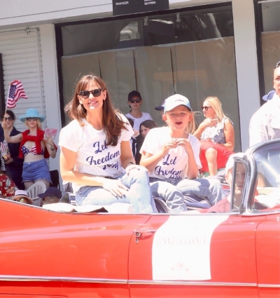 Click to view full size image
==============
4thJulyParade_July_2022_2818129.jpg 4thJulyParade_July_2022_2818129.jpg