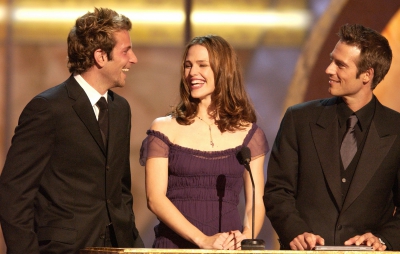 Click to view full size image
==============
28thAnnualPeoplesChoiceAwards_Show_2002_28129.jpg 28thAnnualPeoplesChoiceAwards_Show_2002_28129.jpg