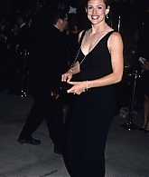 VanityFairOscarParty_2002__28129.jpg