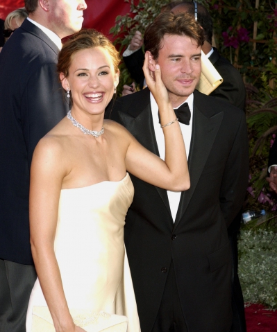 _54thAnnualPrimetimeEmmyAwards_Arrivals_2002__28129.jpg
