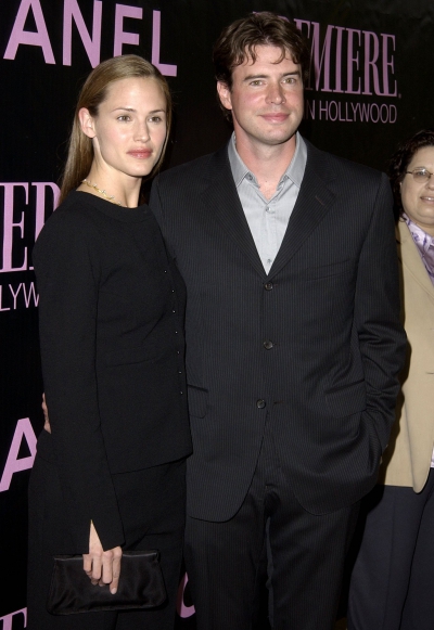 9thAnnualPremiereWomenHollywoodLuncheon_October_2002_284229.jpg