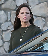 Filename=jengarneronline_lastthing_setnov24_281529.jpg
Filesize=958KiB
Dimensions=2487x3000
Date added=Apr 09, 2025 jengarneronline_lastthing_setnov24_281529.jpg