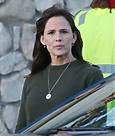 Filename=jengarneronline_lastthing_setnov24_281629.jpg
Filesize=865KiB
Dimensions=2484x3000
Date added=Apr 09, 2025 jengarneronline_lastthing_setnov24_281629.jpg
