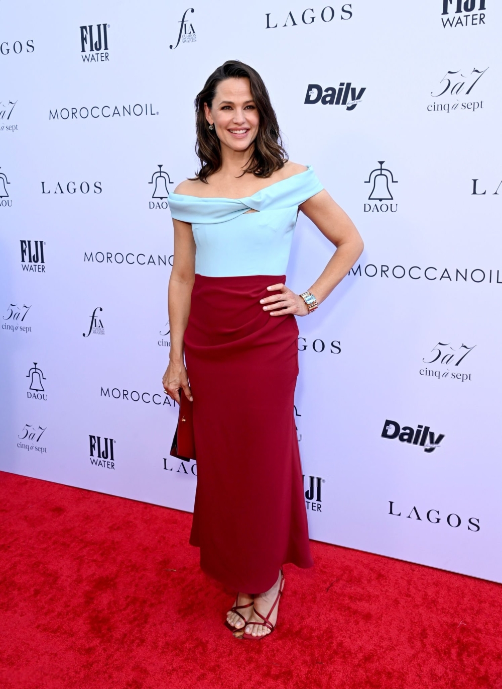 jengarneronline_dailyfrontrowawards_redcarpet_281629.jpg