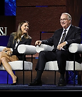JGO_WSJsFutureEverything_Panel25_281229.jpg